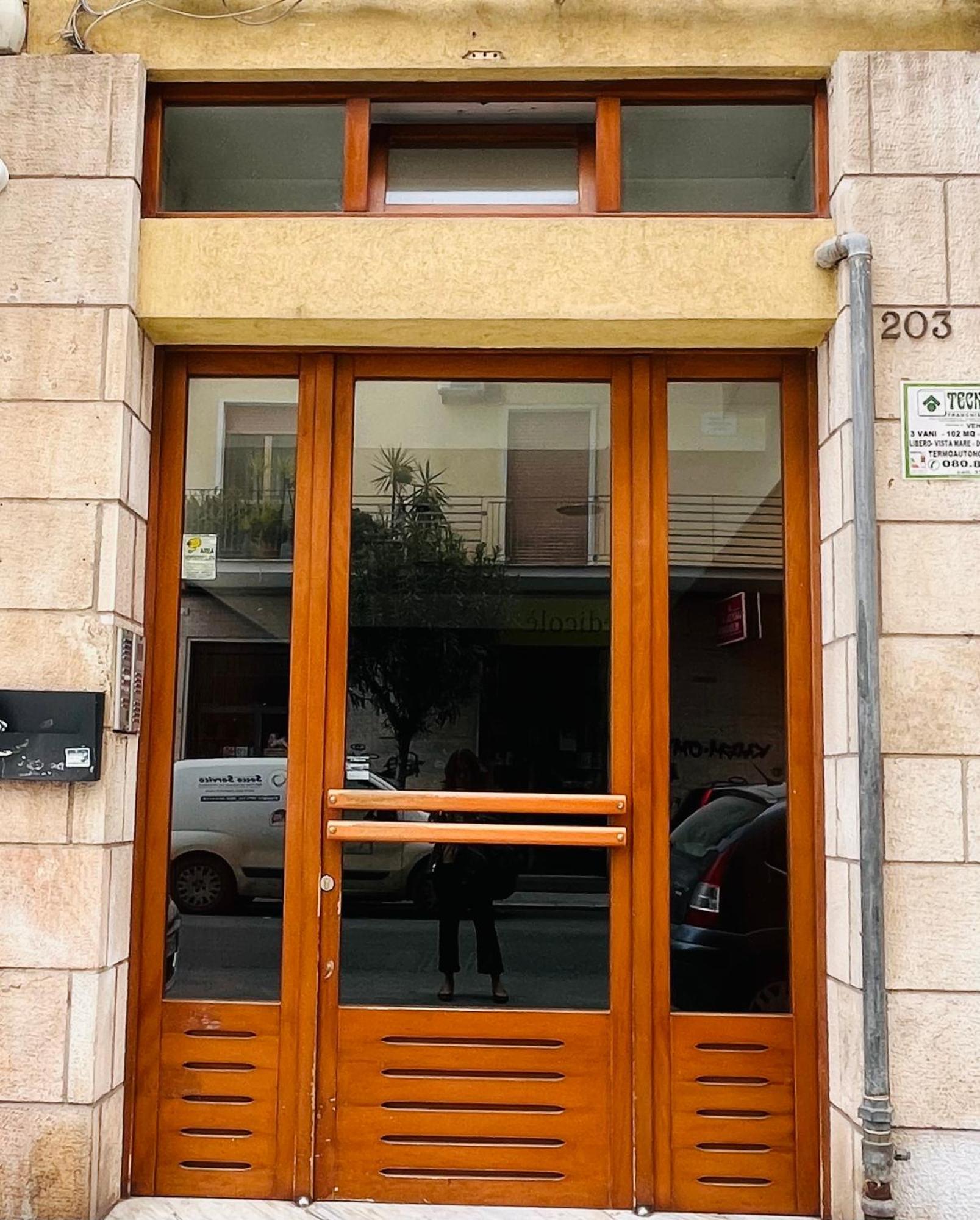 Studio 18 Бари Екстериор снимка